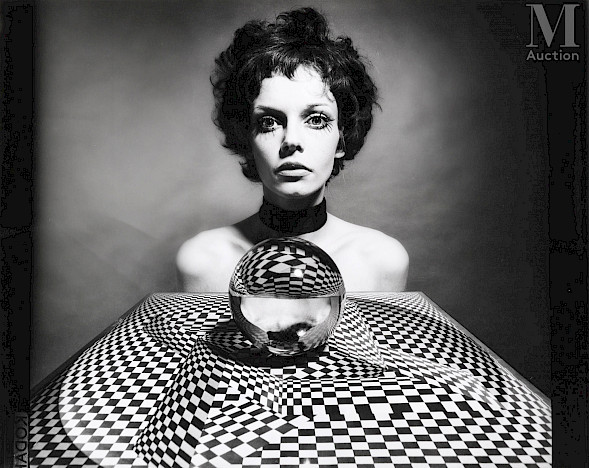 JEAN-PIERRE RONZEL (1930-2015), Portrait la boule de cristal, c. 1960-1970